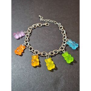 Silver tone multi colored gummy bear bracelet 7.5-9"